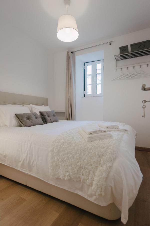Weekend 40 Alfama Apartment Lisbon Exterior photo